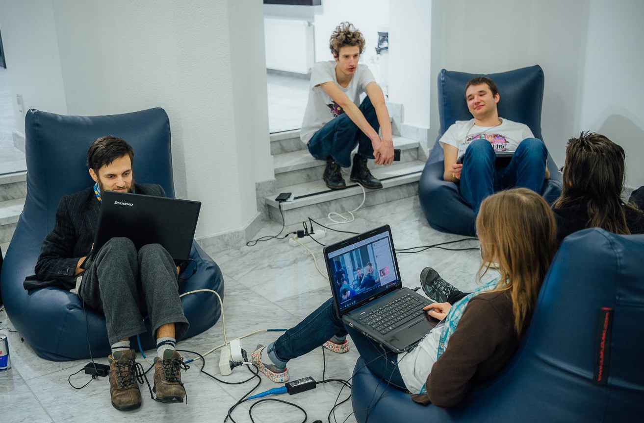 Savanoriavimas GameJam2017