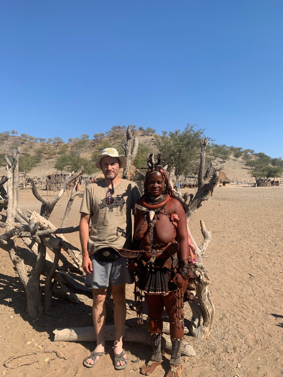 Namibija.Su Himba genties vado dukra