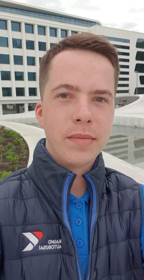 Laimingas vaikis :D