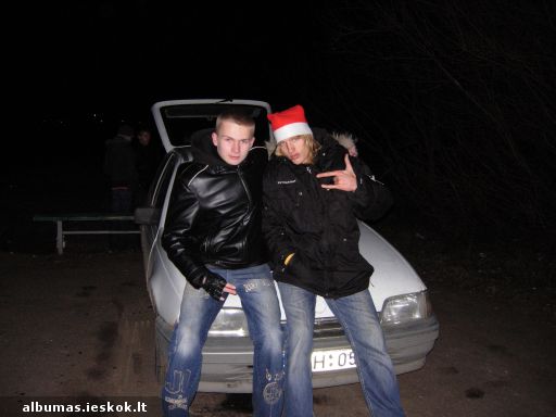 gangsta man... mano pirmoji masina ir geras draugas salia :)