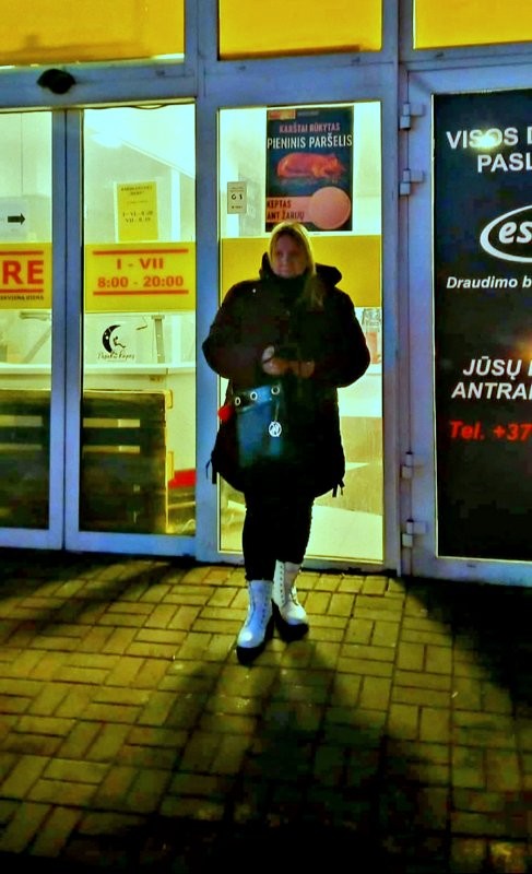 Mes statome per daug sienų, bet per mažai tiltų.